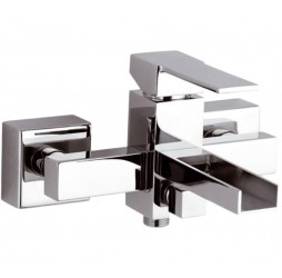 Смеситель для ванны Remer Qubika Cascata QC05