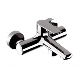 Смеситель для ванны Remer Vanity V05