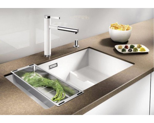Мойка для кухни под столешницу Blanco Subline 700-U Level 73x46 523542, белый