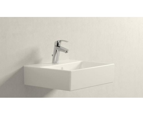 Смеситель для умывальника Grohe Eurosmart 23323001