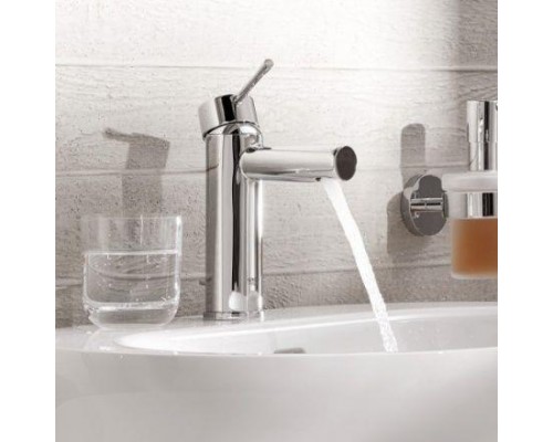 Смеситель для умывальника Grohe Essence New S-Size 23379001