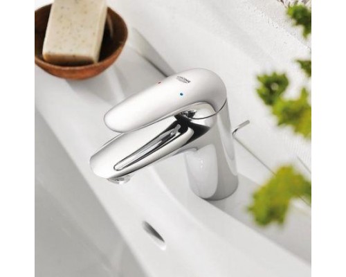 Смеситель для умывальника Grohe Eurostyle S-Size 23709003