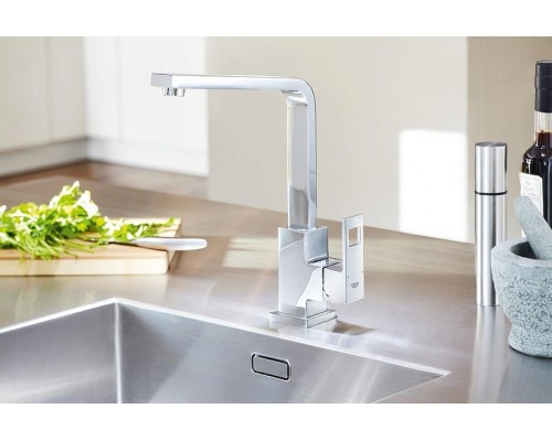 Смеситель для умывальника Grohe Eurocube 31255000