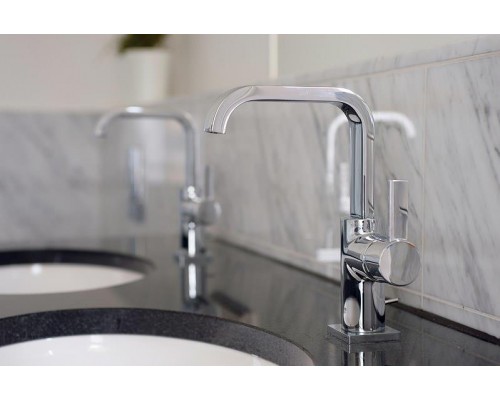 Смеситель Grohe Allure 32146000