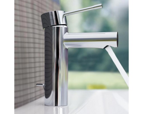 Смеситель для умывальника Grohe Essence 32898001