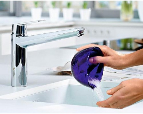 Смеситель кухонный Grohe Eurodisc Cosmopolitan 33312002