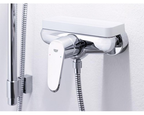 Смеситель для ванны и душа Grohe Eurodisc Cosmopolitan 33569002 наружного монтажа
