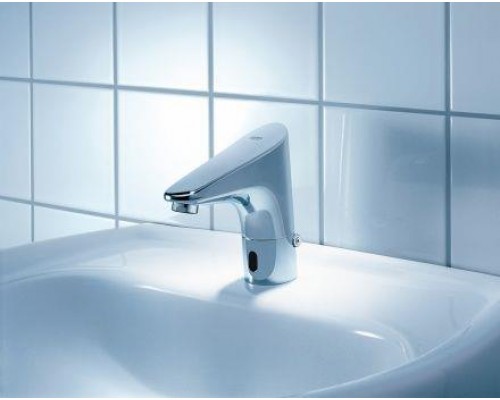 Смеситель сенсорный Grohe Europlus E 36207001