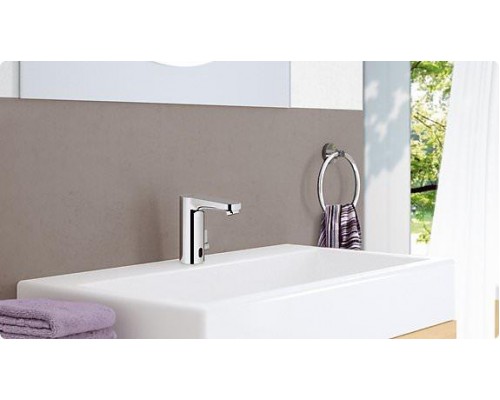 Смеситель сенсорный для умывальника Grohe Eurosmart Cosmopolitan E 36327000