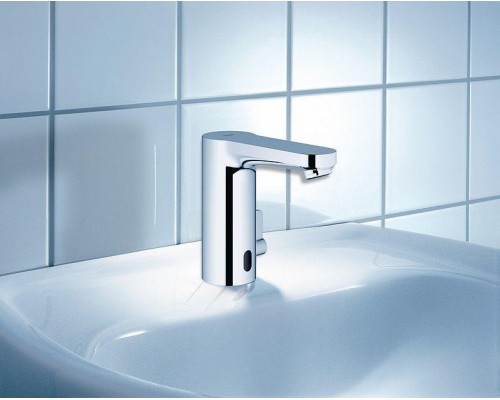 Смеситель сенсорный для умывальника Grohe Eurosmart Cosmopolitan E 36327000