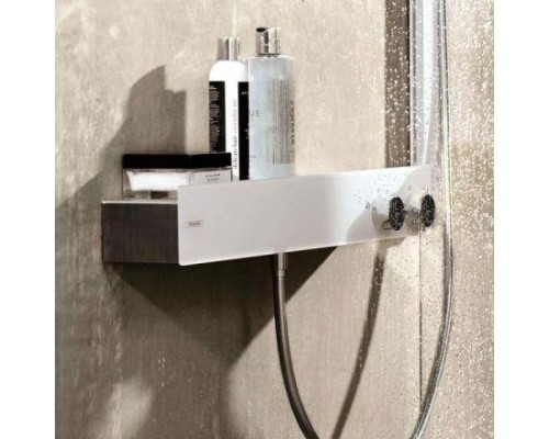 Смеситель для ванны и душа Hansgrohe ShowerTablet 600 13108400 (белый/хром)