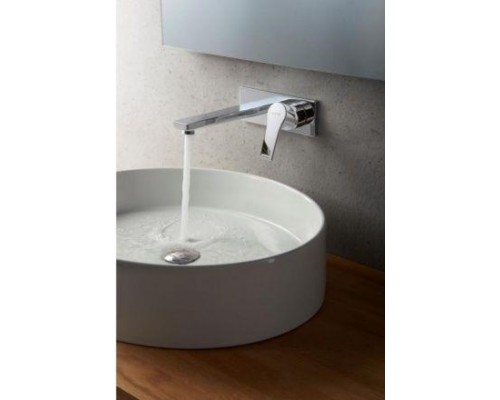 KLUDI ZENTA SL Однорычажный смеситель для раковины, настенный монтаж на 2 отверстия, вынос 180 мм