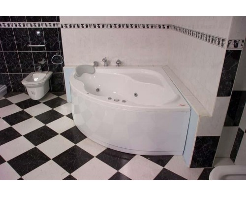 Ванна акриловая Ravak GENTIANA 150 x150 белая CG01000000
