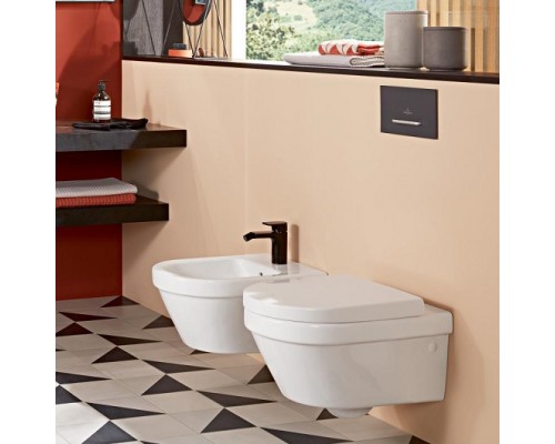 Унитаз подвесной Villeroy & Boch Architectura 37x53 с сиденьем Soft Close, безободковый 4694 HR 01 с торнадо смывом