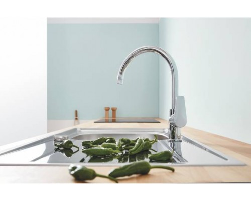 Смеситель кухонный Grohe BauEdge 31233001